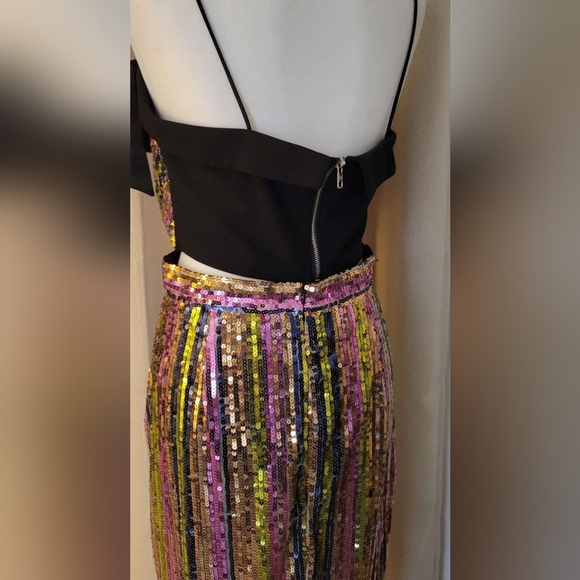 2 piece skirt and top set - Picture 2 of 2